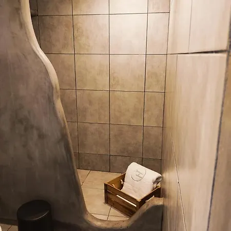 מלון Spongia Apartments And Suites Kalymnos