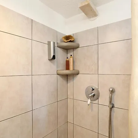 Spongia Apartments And Suites Kalymnos Kálymnos