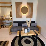 فندق Spongia And 4*