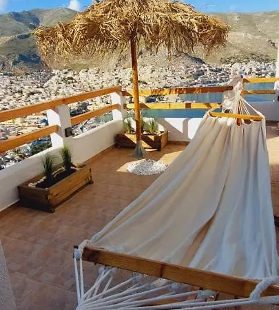 Отель Spongia Apartments And Suites Kalymnos Kalymnos Town