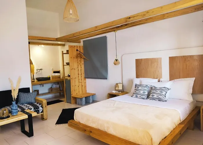 Spongia And Kálymnos