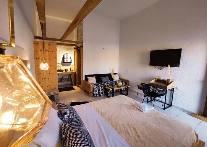 فندق Spongia And