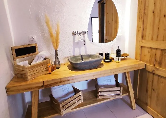 Spongia And Kálymnos