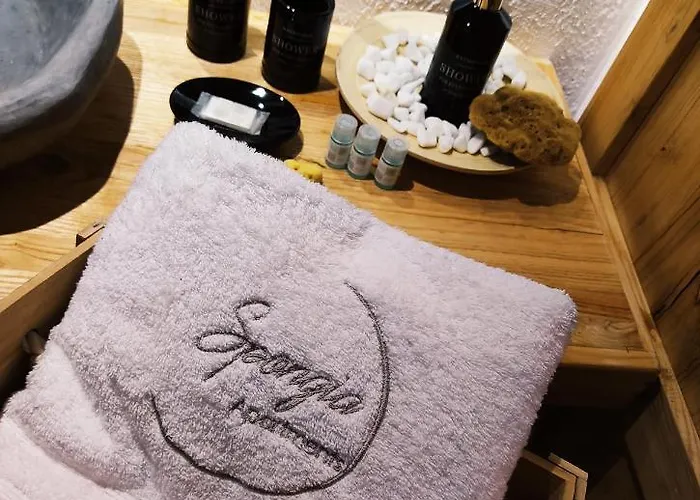 Spongia And Kálymnos